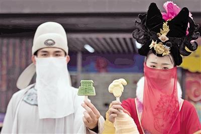 唐仕女吃瓜擺件,穿越千年的雅韻時光