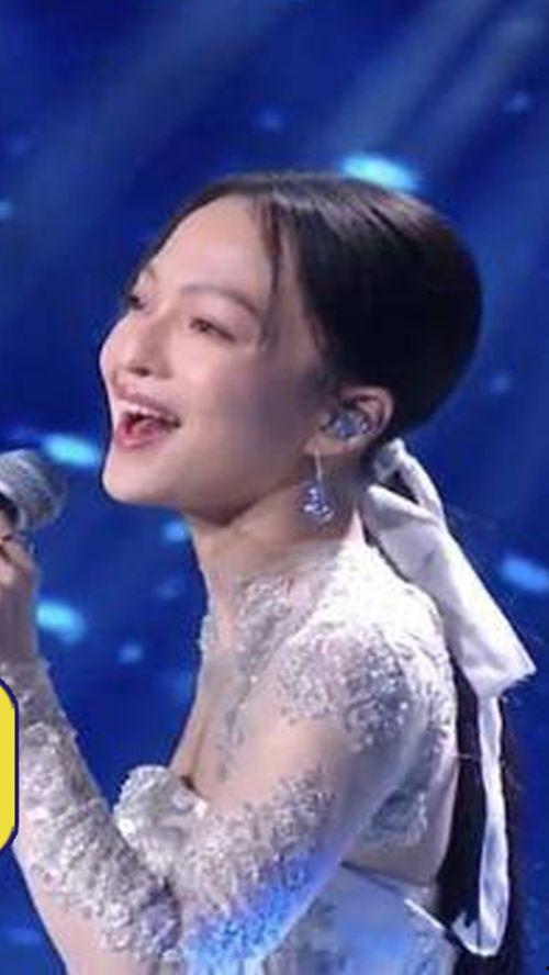 網紅模仿楊宗緯視頻,網紅再現楊宗緯經典之作，歌聲傳情引網友熱議